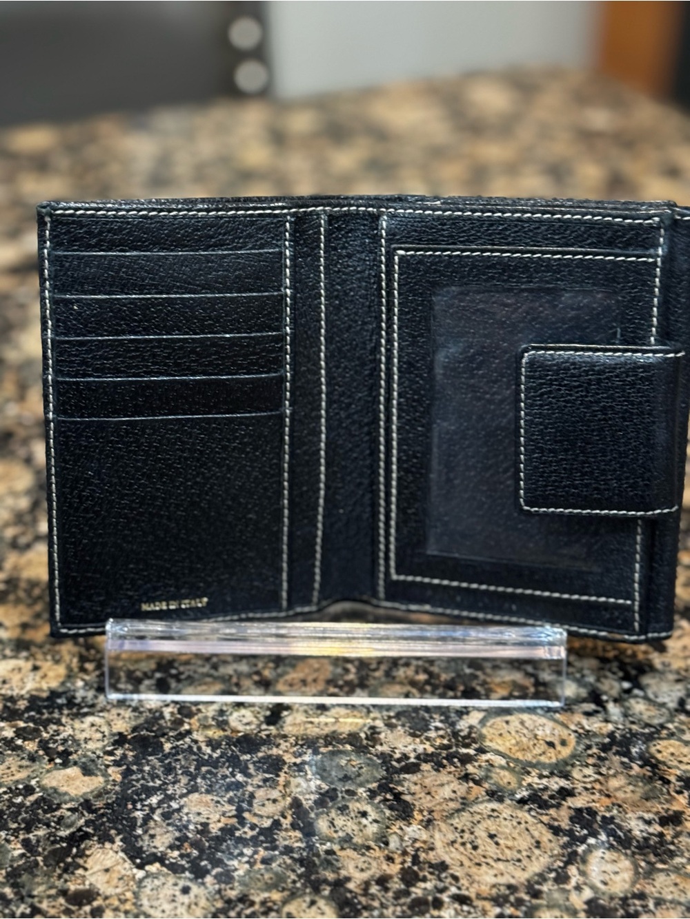 Kate Spade ♠️ Pebbled Leather Wallet Made in Italy - Picture 5 of 7